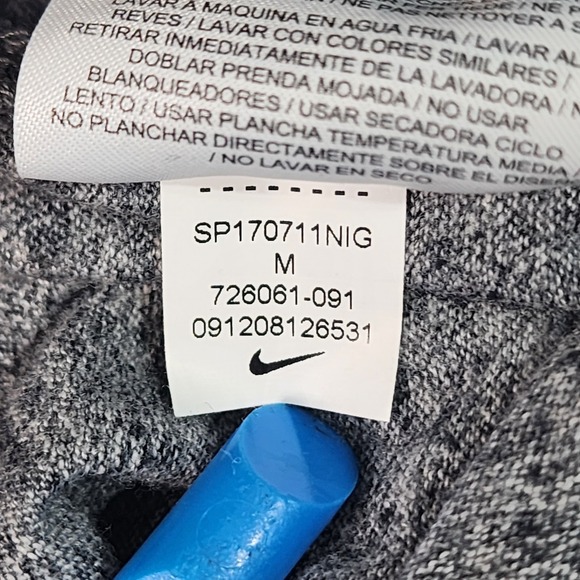 VTG Nike Sportswear Gym Pants Womens Medium 31x27 Gray Cropped Joggers Red Tag - Picture 14 of 16